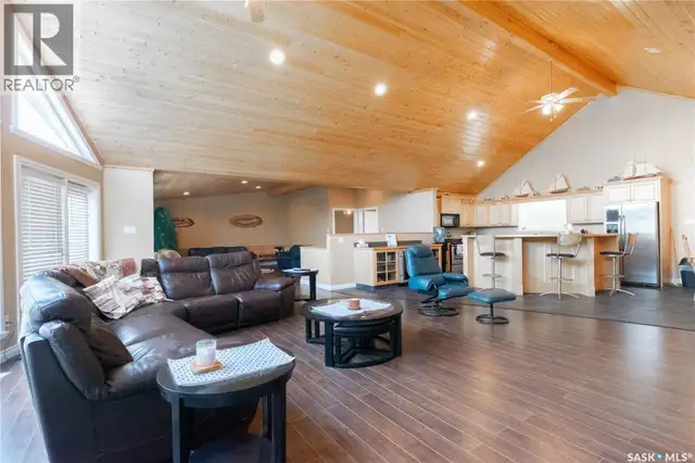 49 Taylor STREET Katepwa Beach, Saskatchewan in Houses for Sale in Regina - Image 11