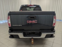 Our 2017 GMC Canyon Crew Cab 4X2 presented in Cyber Gray Metallic offers performance, technology, re... (image 6)