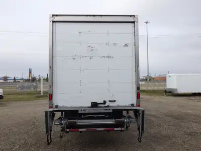 Welcome to Andy's Truck Sales. STK 3974A 26 FT MULTi-VANS VAN BODY model # 26DF102102 s/n 97056 26'...