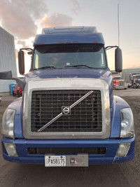 2006 Volvo highway truck with local Ontario work