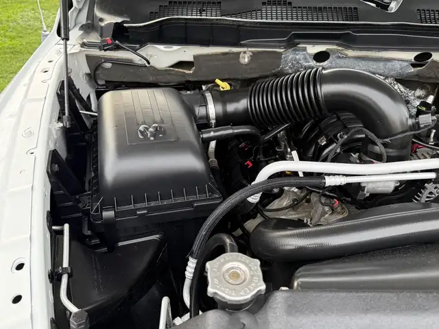 2013 Ram 3500 4X4 Service Truck in Heavy Trucks in Delta/Surrey/Langley - Image 63