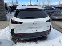 The advertised vehicle price is based on a promotional finance offer. Customers who purchase the veh... (image 4)