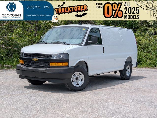 2025 Chevrolet Express Cargo Van - Power/Driver Convenience Pkg dans Autos et camions  à Barrie