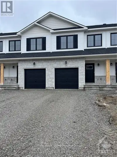 31 MARGARET GRAHAM TERRACE Smiths Falls, Ontario