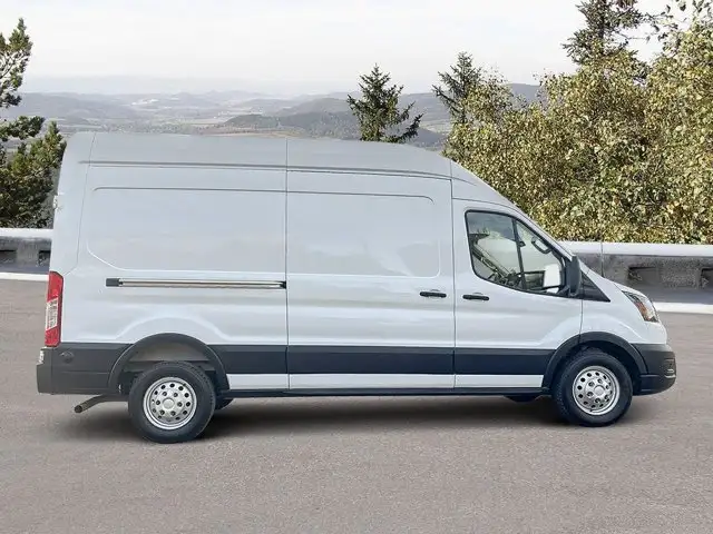 2025 Ford Transit Cargo Van606845994229442566