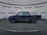// ACCIDENT FREE!! // Meet the 2022 RAM 1500 Classic SLT 4x4 Crew Cab 5'7 Box, now available at Hald... (image 4)