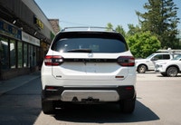 2025 Honda Pilot Trailsport AWD Honda Pilot SUV. Spacious 3-row SUV that seats up to 7 people. Power... (image 4)