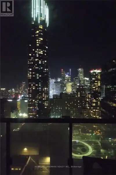Luxurious Karma Condo Located At Yonge And College. Very Bright And Spacious One Bdrm+ Den. Huge Bal...