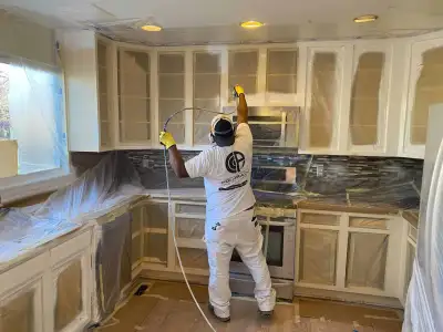 you don't need a car or tools for this job Professional painters needed to start work right now. Urg...