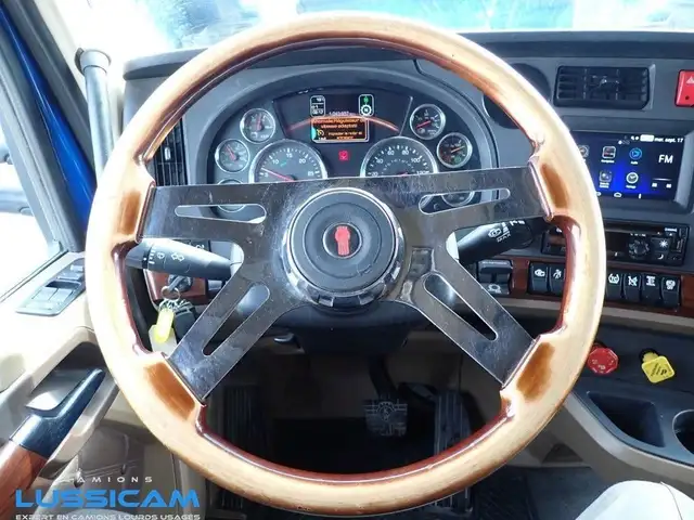 2020 Kenworth T680 in Heavy Equipment in Longueuil / South Shore - Image 15