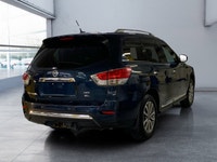 Check out this vehicle's pictures, features, options and specs, and let us know if you have any ques... (image 4)