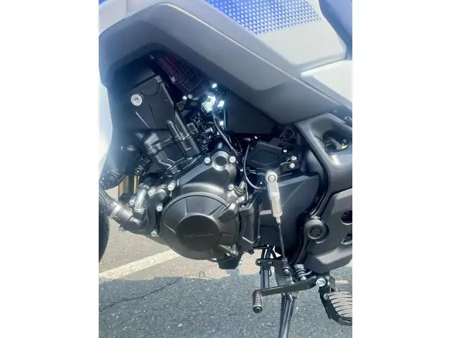 2025 Honda XL750S Transalp in Dirt Bikes & Motocross in Bathurst - Image 8