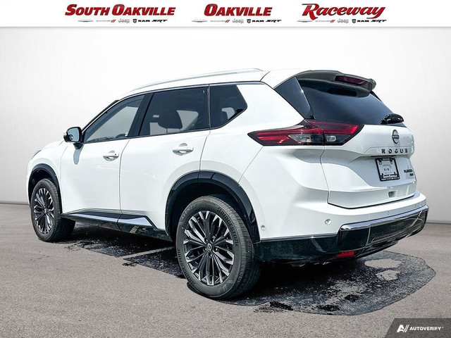 2024 Nissan Rogue PLATINUM | HEATED SEATS | NAVI | SUNROOF | CAR in Cars & Trucks in Oakville / Halton Region - Image 4