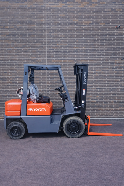 Keywords: Toyota forklift, outdoor forklift, propane forklift, 5,000 lbs capacity, 3-stage mast, for...