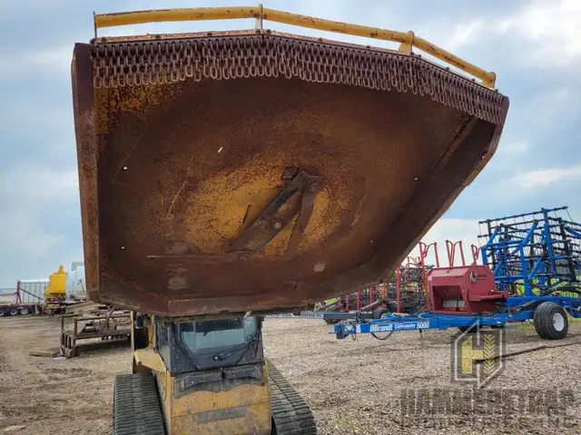 MK Martin 72 inch Skidsteer Bobcat Hydro Brush Mower Deck in Heavy Equipment in Edmonton - Image 9