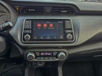 Experience the vibrant 2019 Nissan Kicks in a sophisticated gray finish, complete with a Front-Wheel... (image 8)