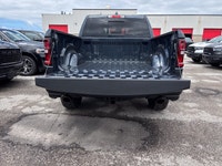 MONOTONE PAINT,REAR WHEELHOUSE LINERS,TRANSMISSION: 8-SPEED AUTOMATIC (STD),FORGED BLUE METALLIC,BLA... (image 8)