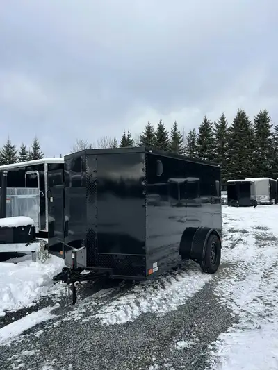 sell cargo trailer enclosed trailer remorque trailer fermé no- galvanize + also some utility galvani...