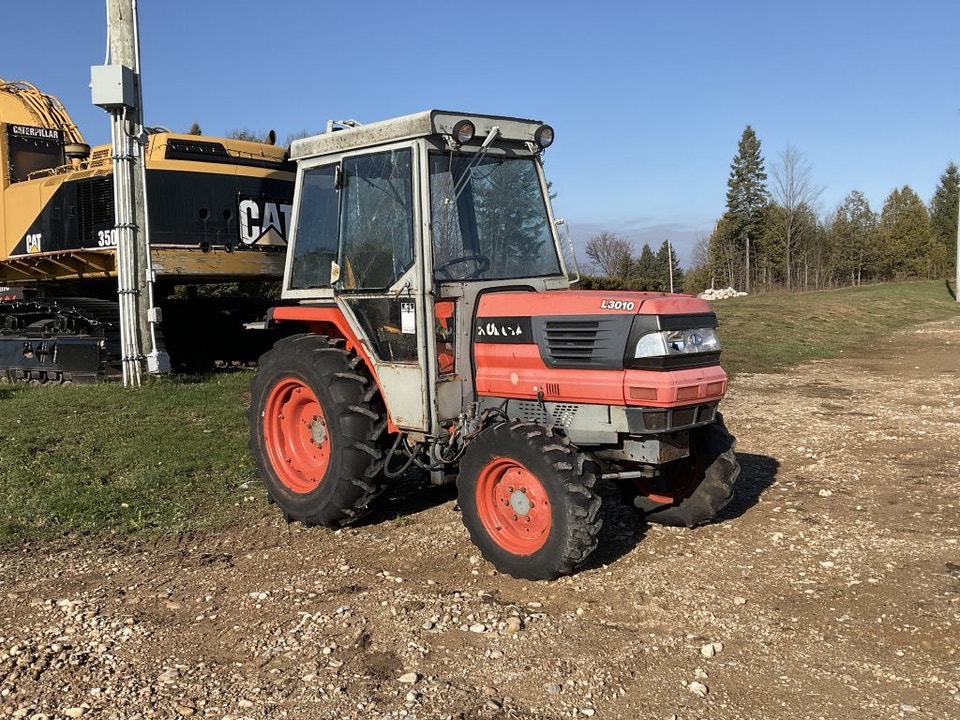 KUBOTA L3010 Tractor Being Auctioned At 6&6!! | Farming Equipment ...