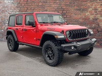 This Jeep Wrangler delivers a Regular Unleaded V-6 3.6 L/220 engine powering this Manual transmissio... (image 5)