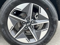4D Sport Utility I4 Trend Package 8-Speed Automatic with SHIFTRONIC AWD, 6 Speakers, ABS brakes, Air... (image 5)