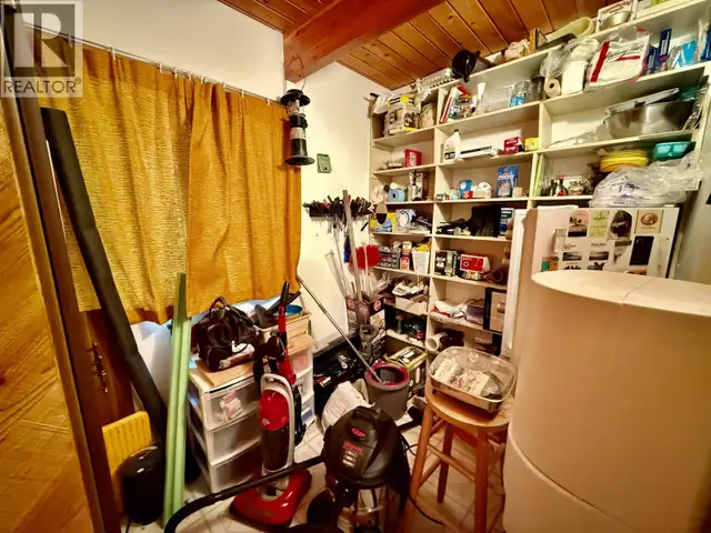7640 BURGESS ROAD 100 Mile House, British Columbia in Houses for Sale in 100 Mile House - Image 18