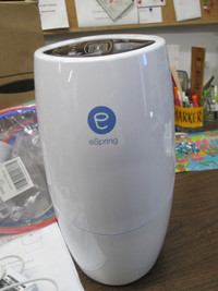 Amway Espring Quality Water Purifier-new in original box/manual