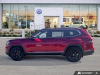 This Volkswagen Atlas delivers a Intercooled Turbo Regular Unleaded I-4 2.0 L/121 engine powering th... (image 1)