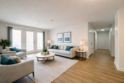 About the building These luxurious and comfortable apartments are located in the heart of downtown M...