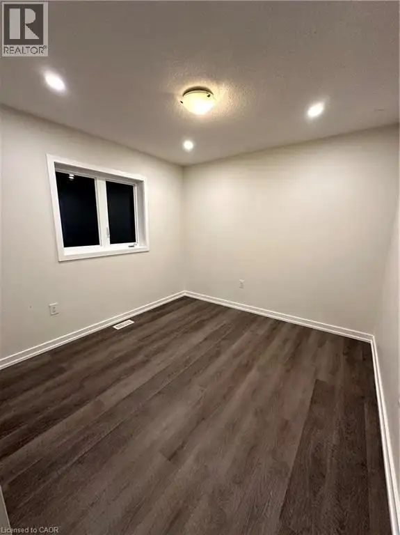 7 ABERCROMBIE Crescent Brampton, Ontario in Long Term Rentals in Mississauga / Peel Region - Image 37