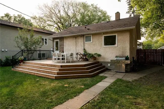 21 Crystal Avenue Winnipeg, Manitoba in Houses for Sale in Winnipeg - Image 5