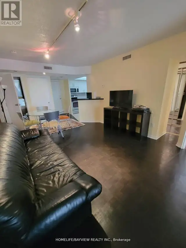 2902 - 1001 BAY STREET Toronto (Bay Street Corridor), Ontario in Condos for Sale in City of Toronto - Image 3