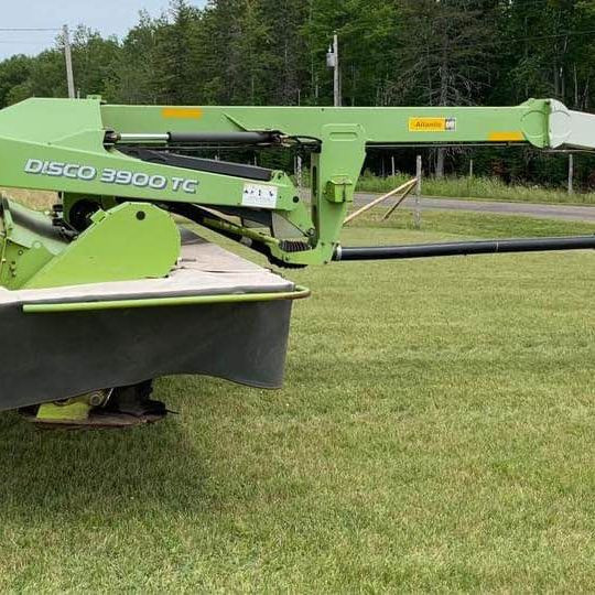 2015 Claas Disc Mower ***FINANCING AVAILABLE *** in Other in Moncton - Image 4