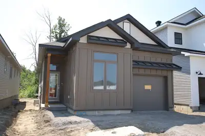 Newer (2023) 2 Bdm/2 Bth Bungalow, Findlay Creek, Avbl Aug/Sep