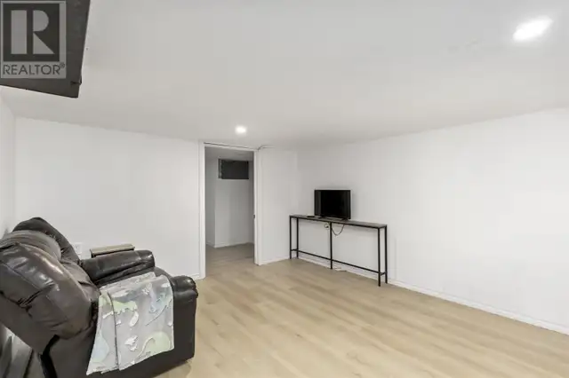 144 Landslide RD Sault Ste. Marie, Ontario in Houses for Sale in Sault Ste. Marie - Image 27