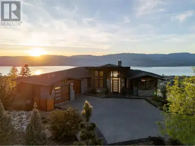 Welcome to the #1 gated community in Upper Mission: The Edge. This custom built West Coast Contempor...