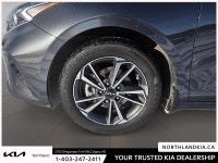 2024 Kia Forte EX New Price! Ready for anything, from the streets of Calgary to the highways of Albe... (image 6)