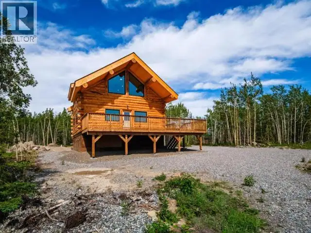 400 URSA WAY Whitehorse North, Yukon in Houses for Sale in Whitehorse - Image 3