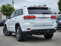 Experience the 2020 Jeep Grand Cherokee Limited 4x4 in its striking SUV form, now available in a cap... (image 2)