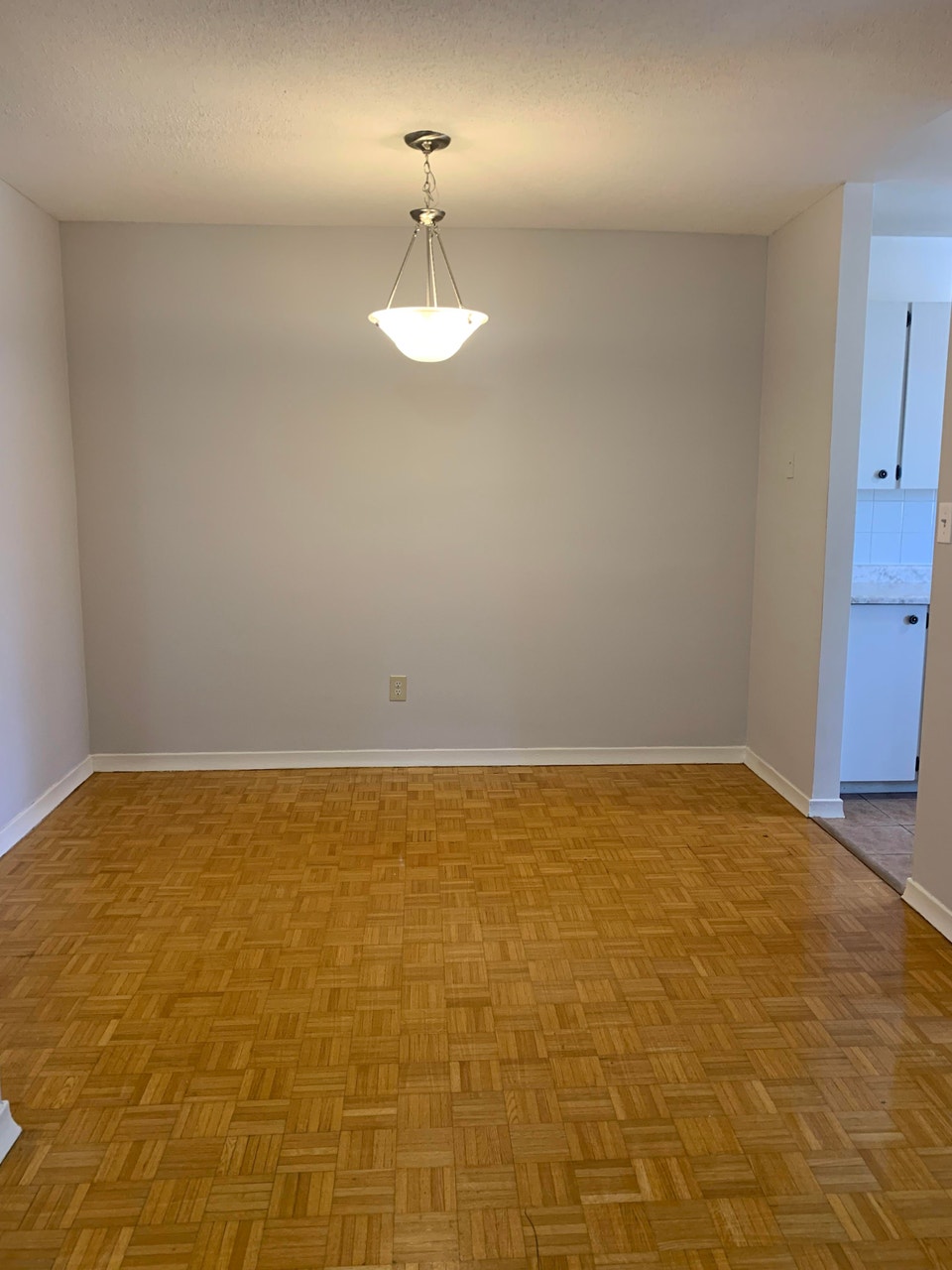 One bedroom apartment for rent - 1 MONTH FREE* 2