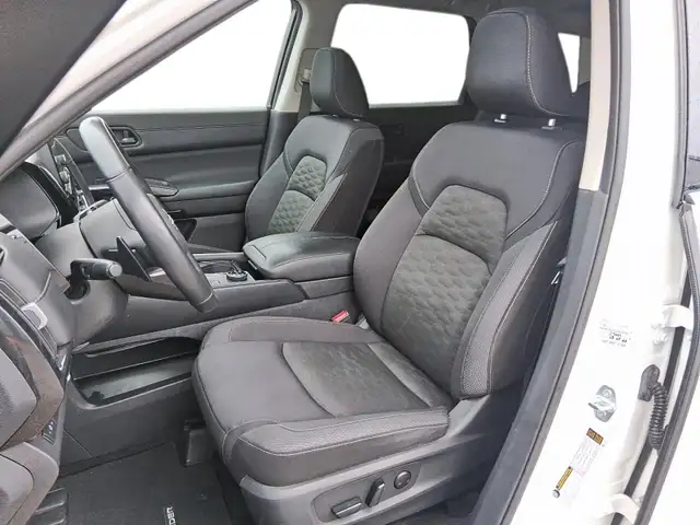 2024 Nissan Pathfinder SV 4WD526666955501096967