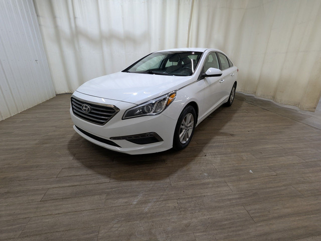 2015 Hyundai Sonata GL in Cars & Trucks in Calgary - Image 3