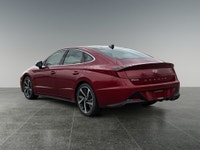 Thanks for viewing our House Of Cars 52nd Street inventory! House of Cars 52nd STREET An AMVIC licen... (image 3)