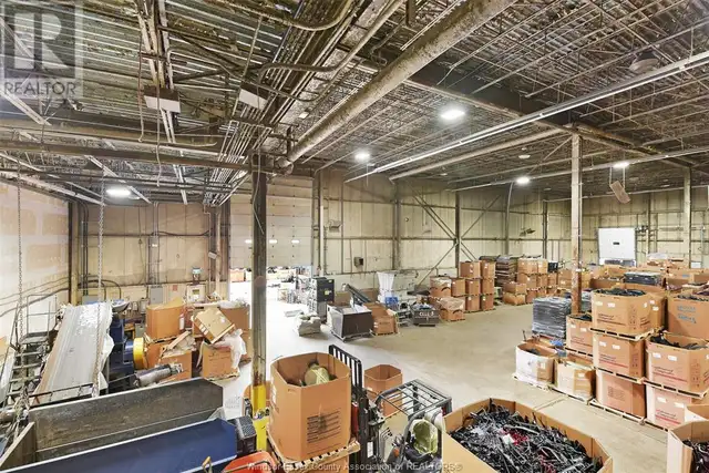 1153 TECUMSEH ROAD West Windsor, Ontario in Commercial & Office Space for Rent in Windsor Region - Image 41