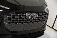 Location disponible. Nouveau modele B10 / Traction intégrale Audi quattro / Toit ouvrant panoramique... (image 3)