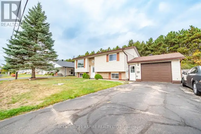 12 DUTCH DRIVE Petawawa, Ontario in Houses for Sale in Petawawa - Image 6