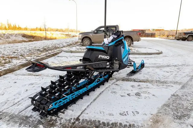 2024 POLARIS 850 PRO RMK SLASH 165 (FINANCING AVAILABLE) in Snowmobiles in Strathcona County - Image 9