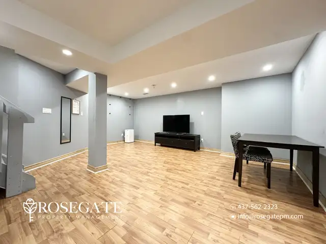 1-Bedroom Basement Apartment in Aurora | 800 Sq. Ft. + Internet  in Long Term Rentals in Markham / York Region - Image 8