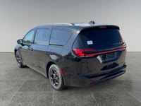 2024 Pacifica Hybrid Select - Electric Efficiency Meets Family Luxury Finished in Diamond Black Crys... (image 3)