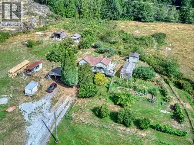 12328 HIGHWAY 101 Powell River, British Columbia in Houses for Sale in Sunshine Coast - Image 29